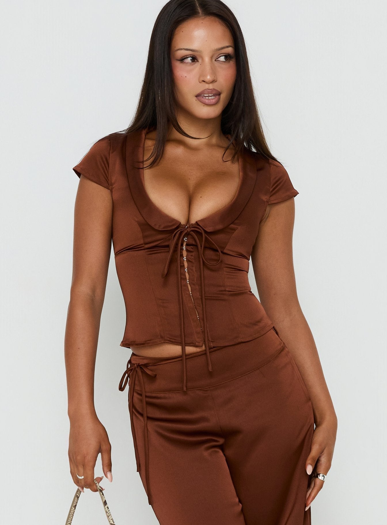 Aubrette Satin Collar Top Chocolate