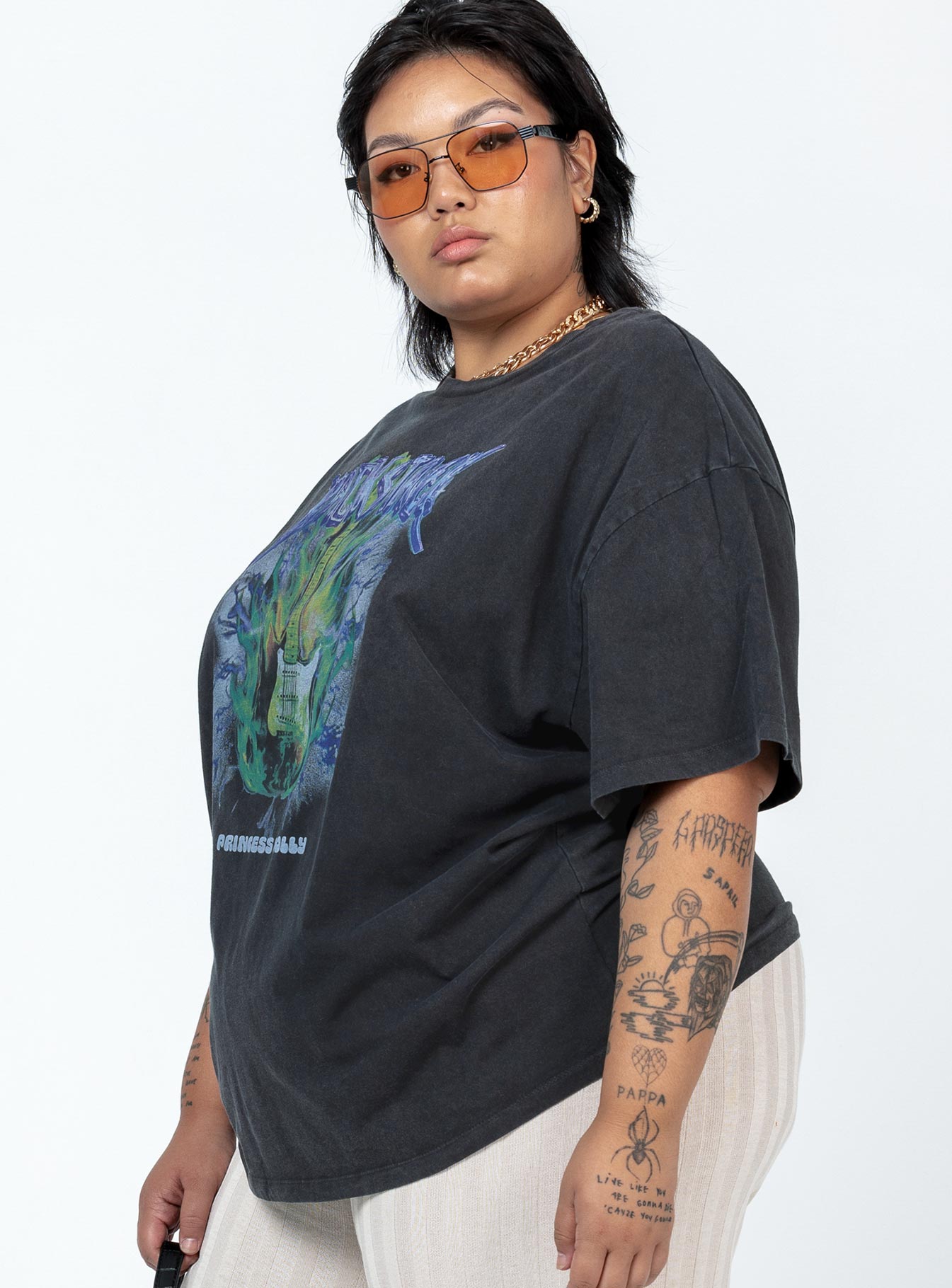 Backstage Oversized Tee Curve