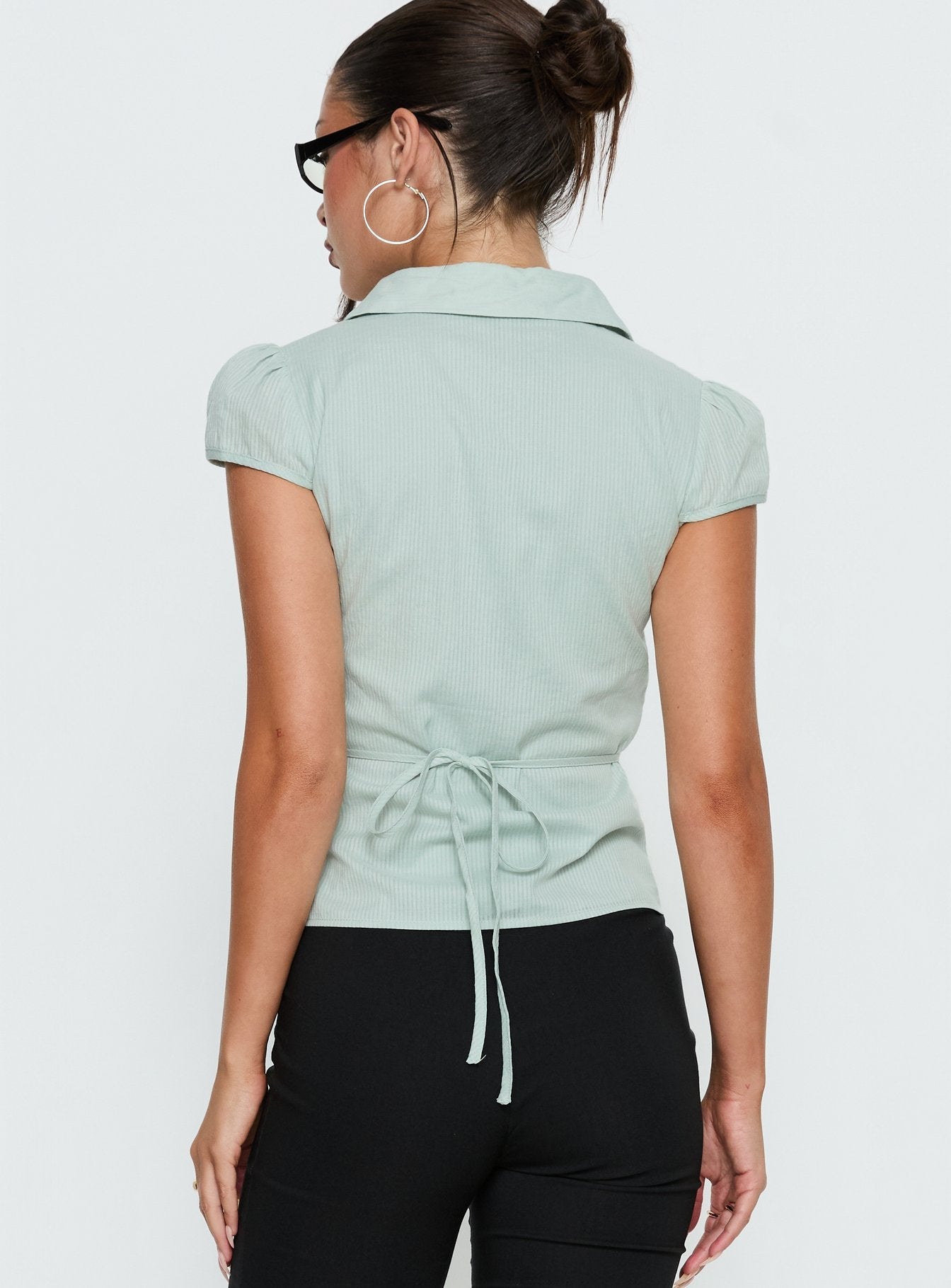Adulation Ruched Detail Short Sleeve Shirt Green