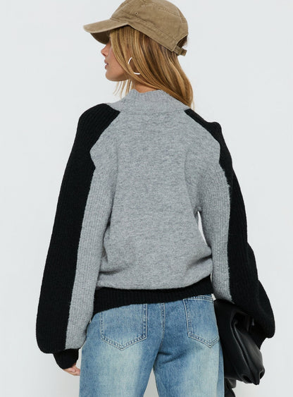 Asrar Jumper Grey / Black