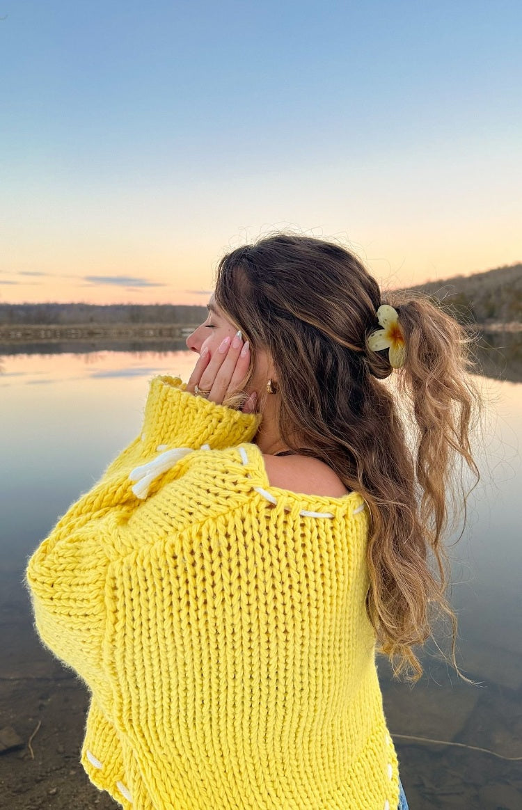 Bea Yellow Sweater