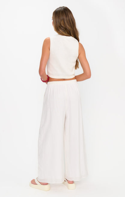 Kick Back Pants ~ White Linen