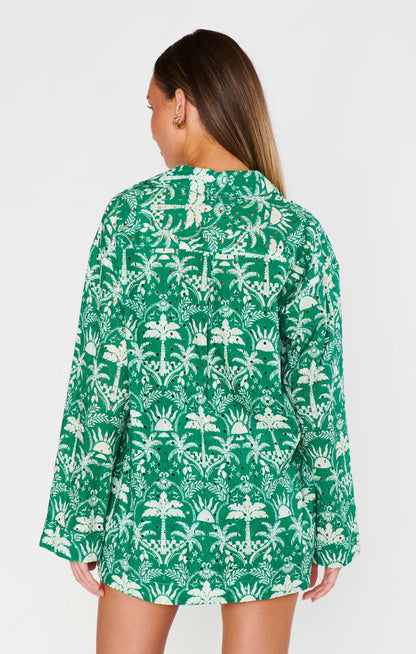 Carry On Button Down ~ Tiki Palms